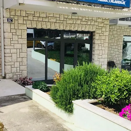 Apartmens And Madunic V בית הארחה ספליט