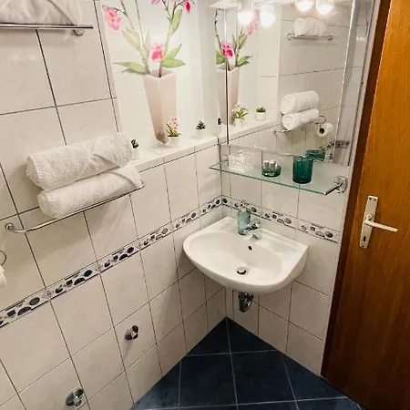 בית הארחה Apartmens And Madunic V ספליט