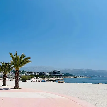 Apartmens And Madunic V 3* Split